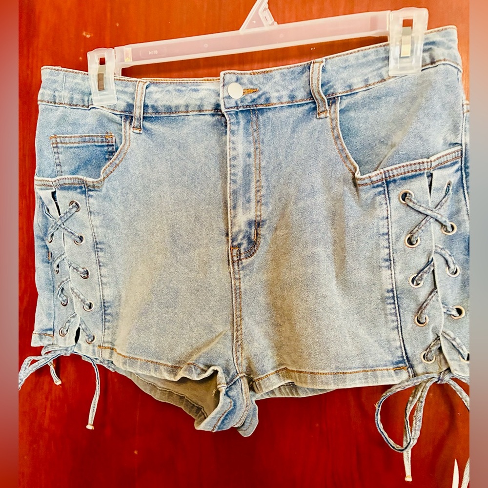 SHEIN Light Blue Lace-Up Jean Shorts